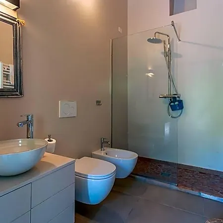 Palazzo Serre - Natura & Piscina Hotel San Leo