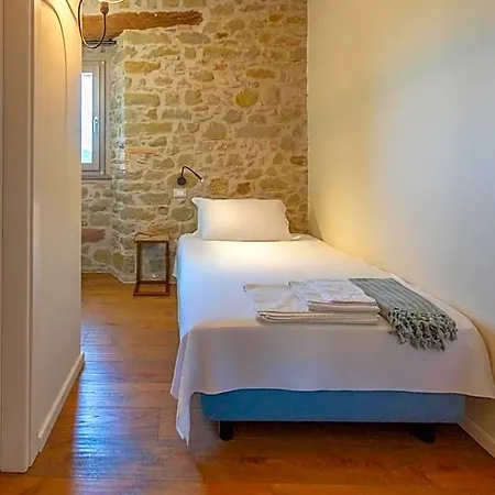 Palazzo Serre - Natura & Piscina 4* San Leo